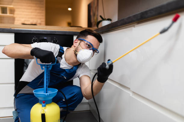 Best Exterminator Services  in Argos, IN